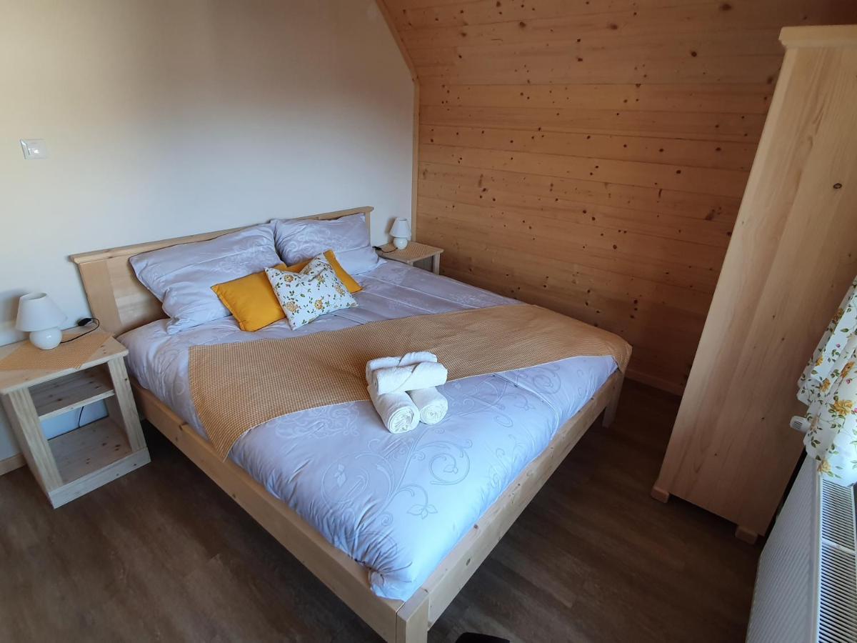 Apartmaji Pavc Бохин Екстериор снимка